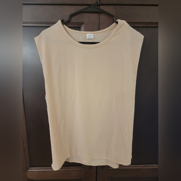 Wilfred, 'The Flight Tank', Beige, L - Picture 2 of 7